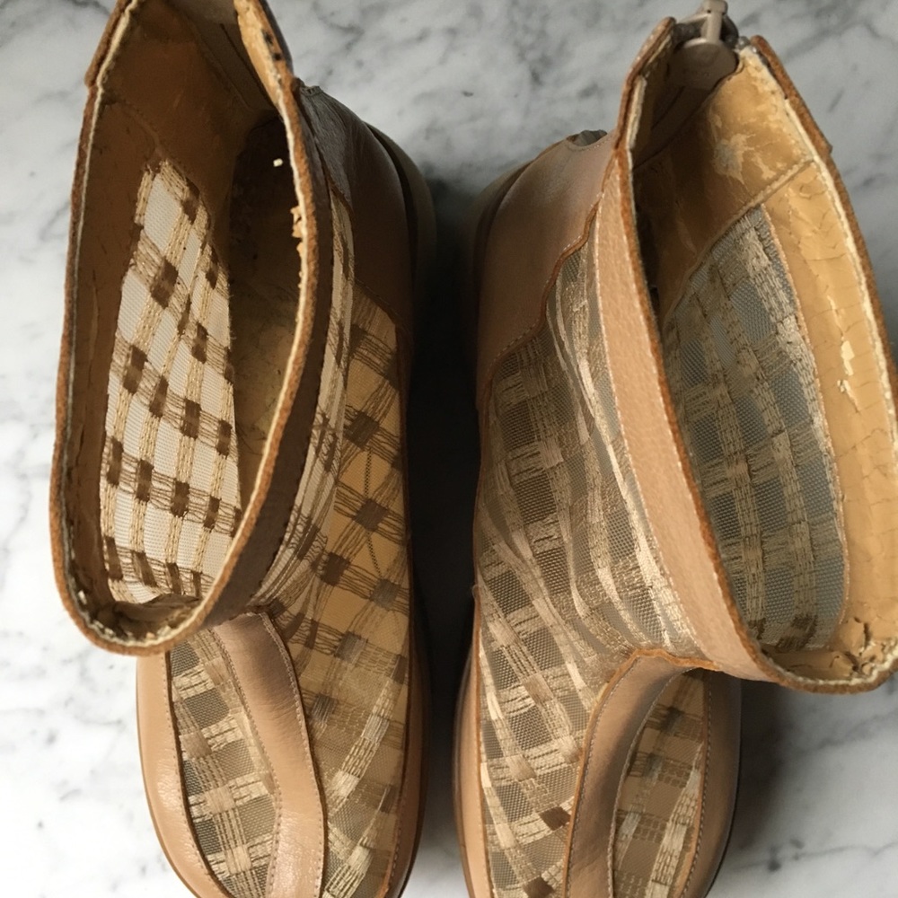 SOLD :: Vintage 70s Mesh Platform Boot - Picture 8 of 8